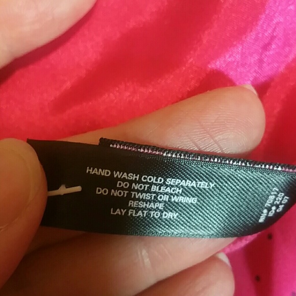 NWOT Victoria's Secret Camisole - Picture 6 of 9